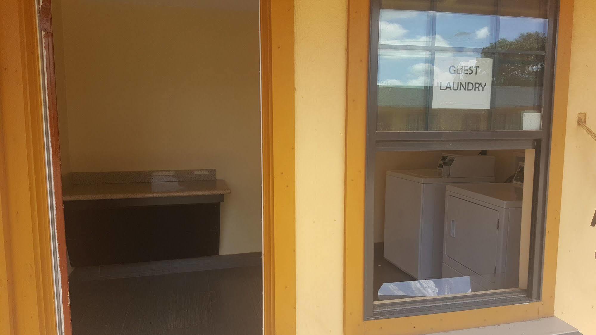 Stadium Motel Lubbock Zewnętrze zdjęcie